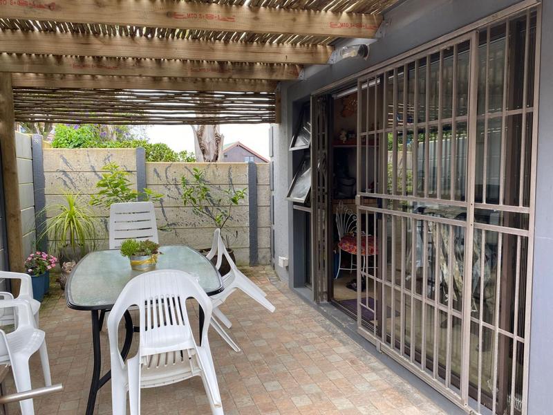 3 Bedroom Property for Sale in Dana Bay Western Cape